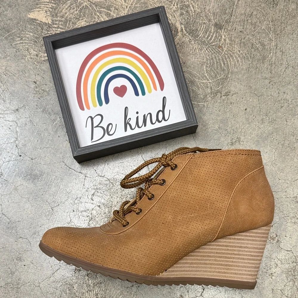 Natural Soul Brown Wedge Ankle Boots
